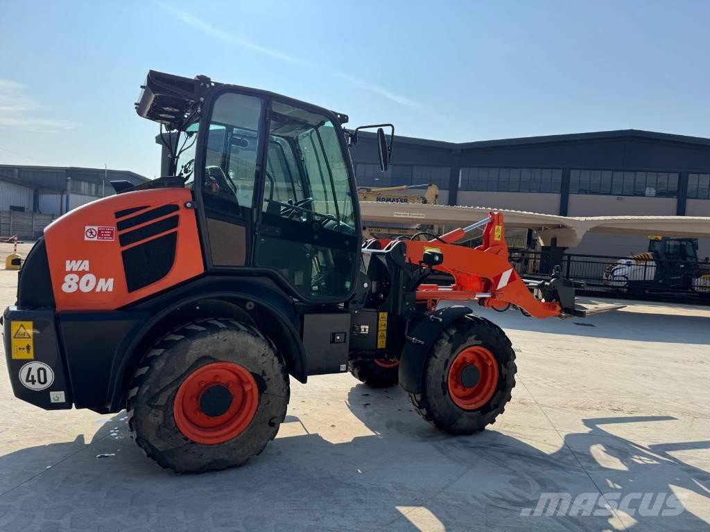 Komatsu WA 80 M-8 Kolesové nakladače