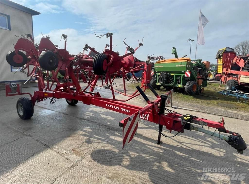 Lely Lotus 900P Obracače a zhrabovače sena