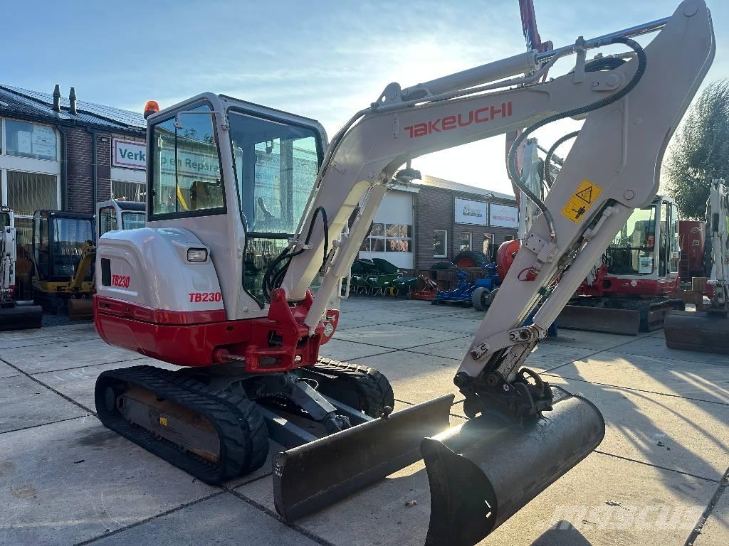 Takeuchi TB 230 Mini rýpadlá < 7t