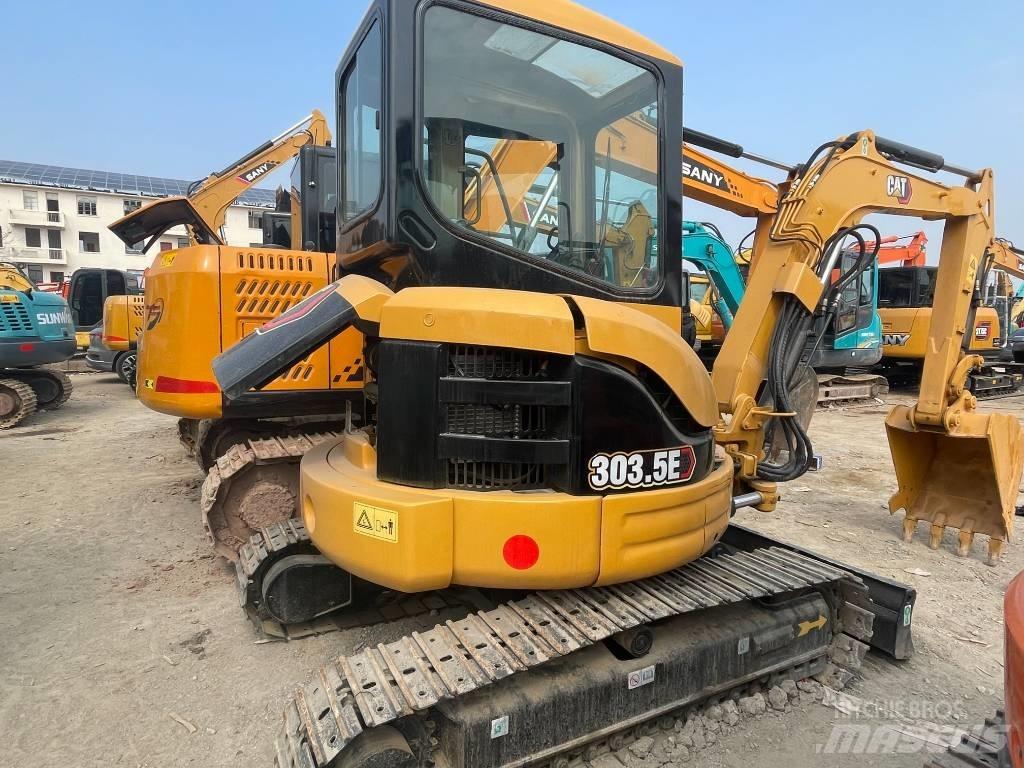 CAT 303.5 Mini rýpadlá < 7t