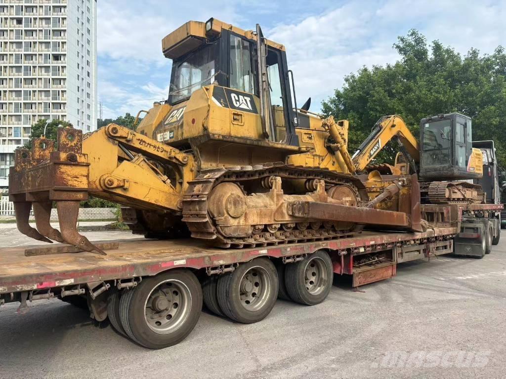 CAT D7G2 Pásové dozéry