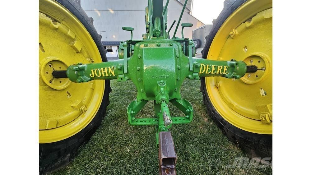 John Deere B Žeriavy/Nakladače