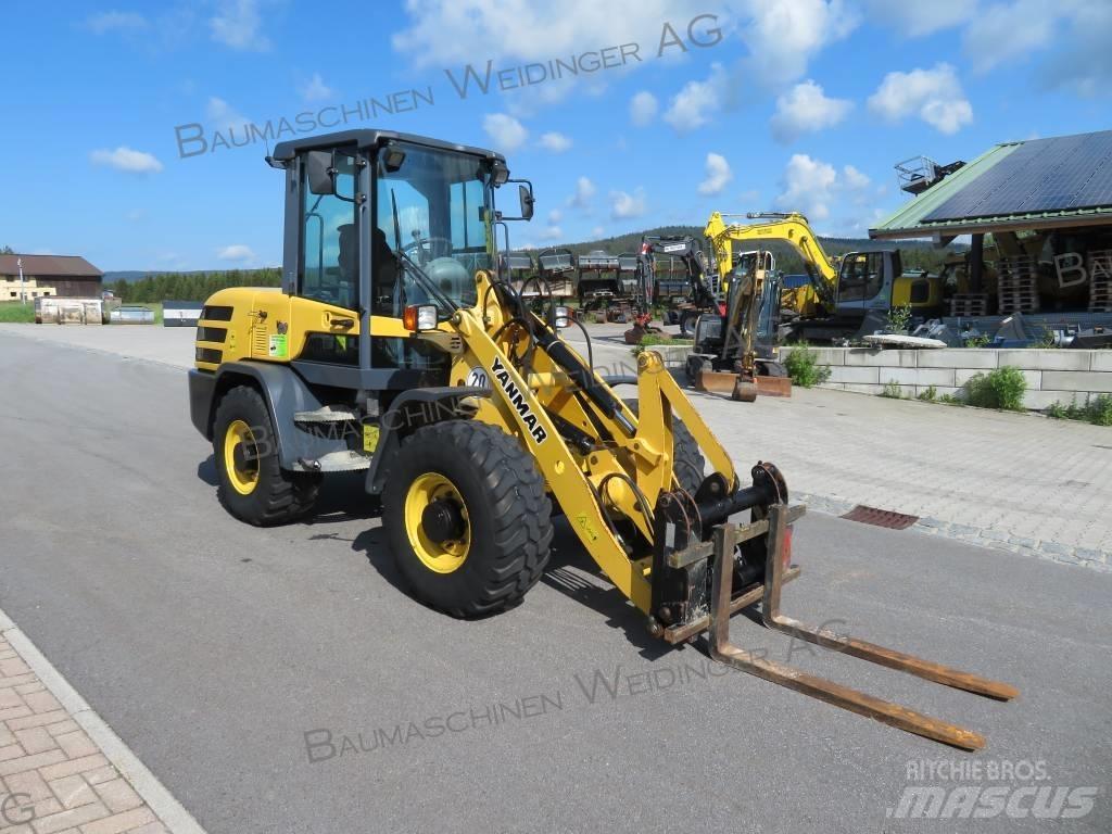 Yanmar V 80 Kolesové nakladače