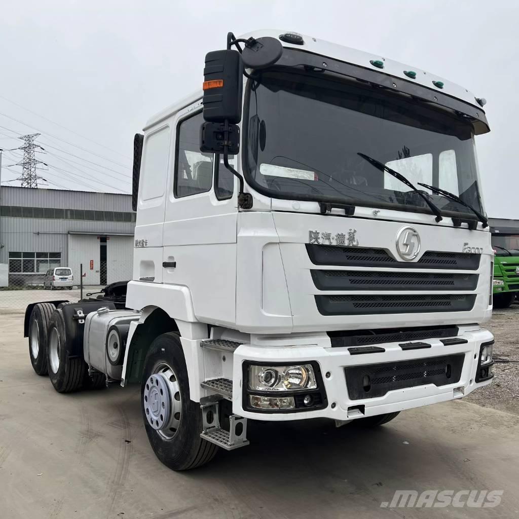 Shacman F3000 6x4 Ťahače