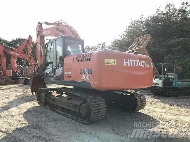 Hitachi ZX 200 Pásové rýpadlá