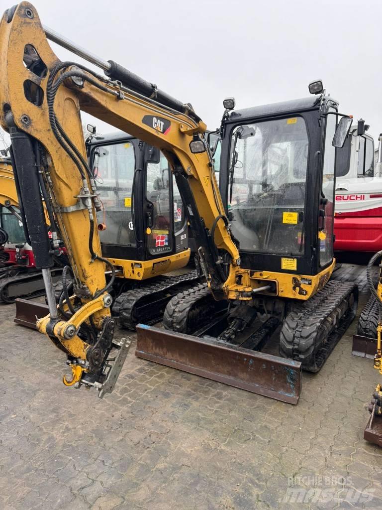 CAT 302.7 D Mini rýpadlá < 7t