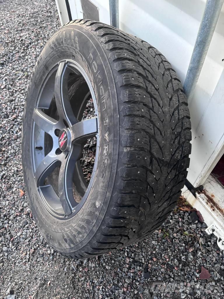 Volkswagen Amarok V6 Nakladacia/sklápacia bočnica