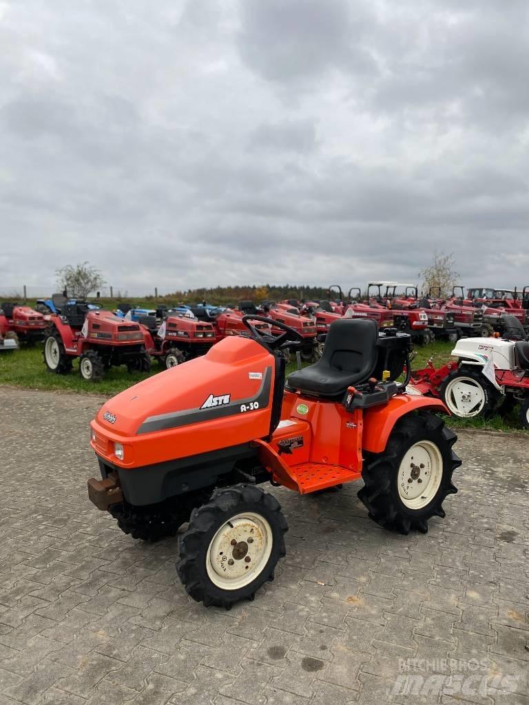 Kubota Aste A30 Kompaktné traktory