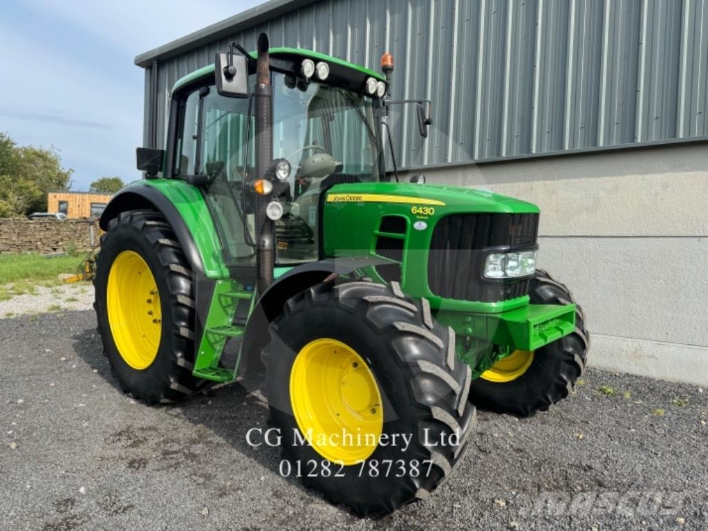 John Deere 6430 Traktory