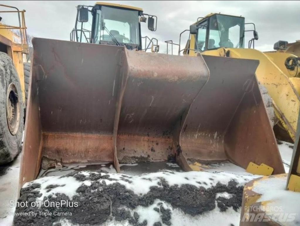 CAT 980 H Kolesové nakladače