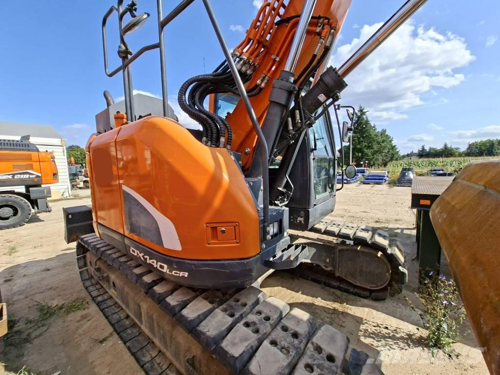 Doosan DX 140 LCR Pásové rýpadlá