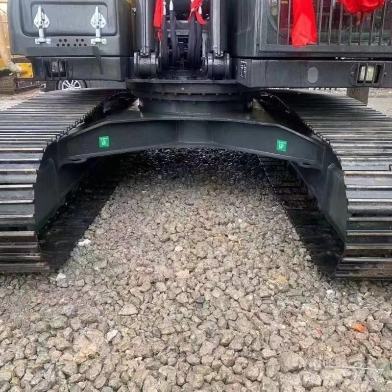 Volvo EC 140 Pásové rýpadlá