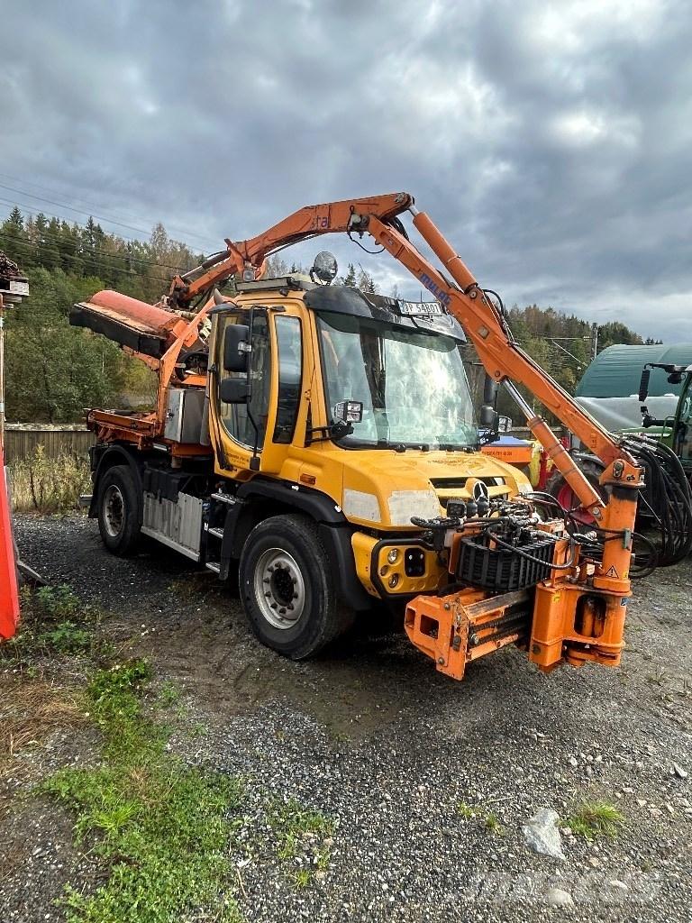 Unimog U427 Komunálne / Multi-úžitkové vozidlá
