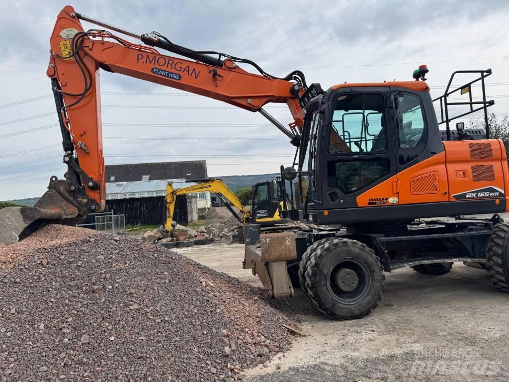 Doosan DX165WR-7 Kolesové rýpadlá