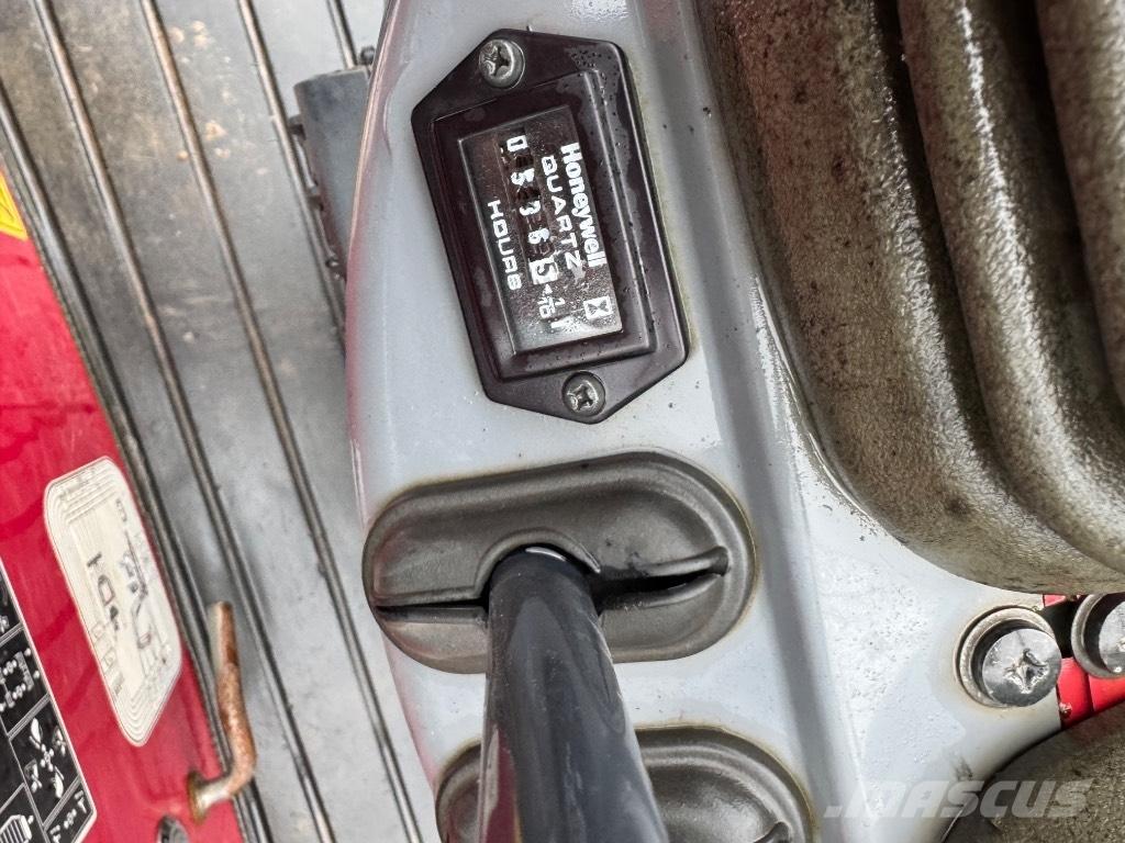 Yanmar SV08 (1E005) Mini rýpadlá < 7t