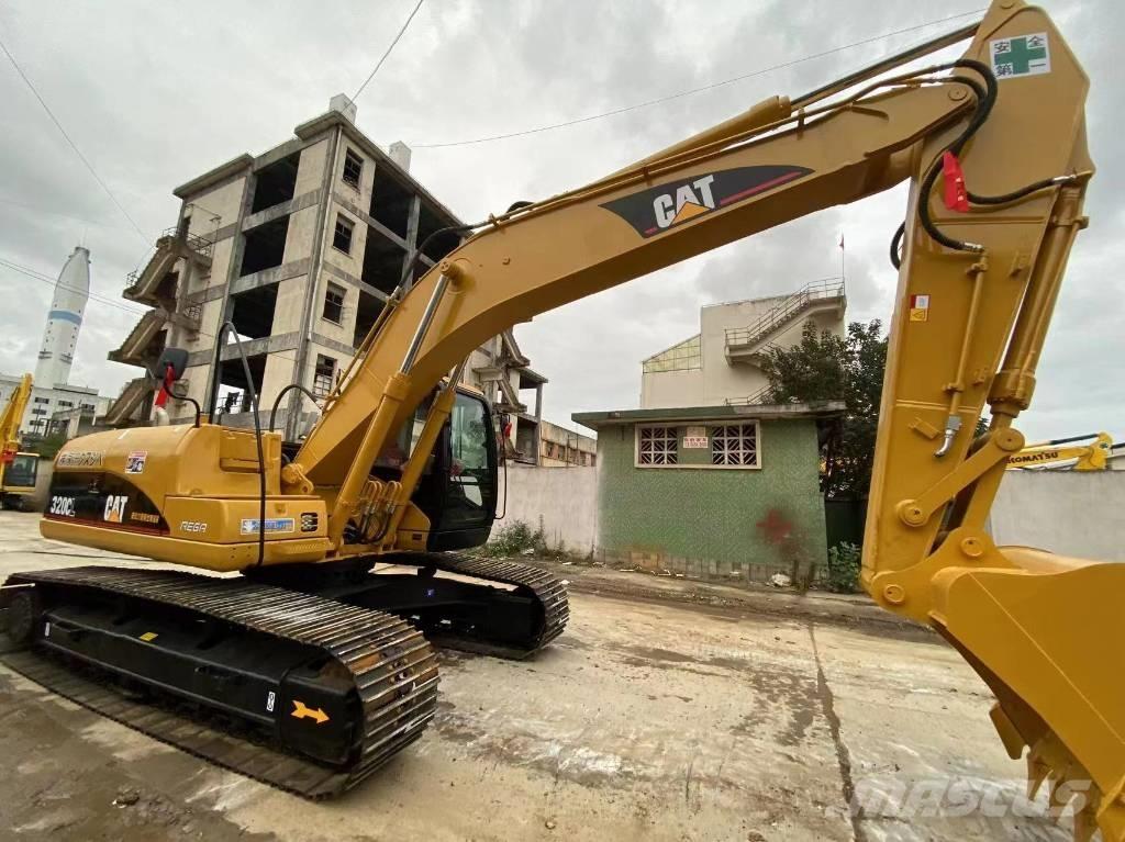 CAT 320 C L Pásové rýpadlá