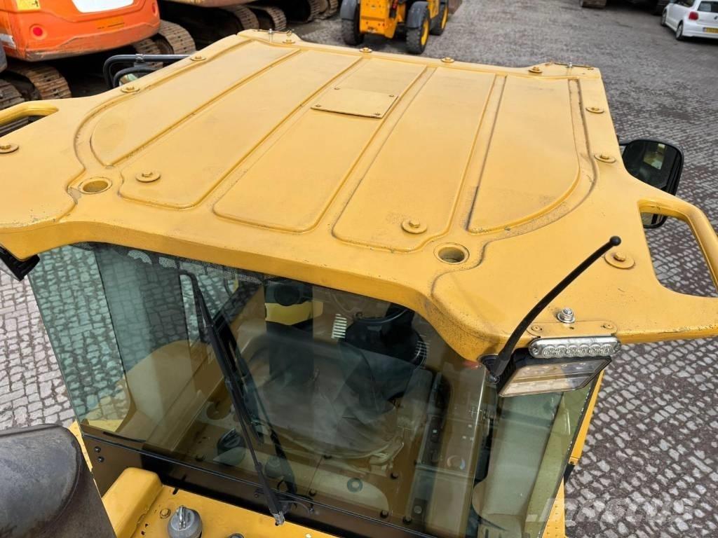 CAT 938 G Kolesové nakladače