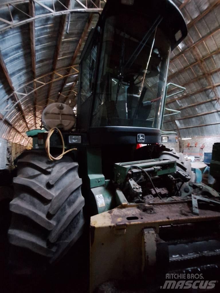 John Deere 6850 Samochodné kosačky
