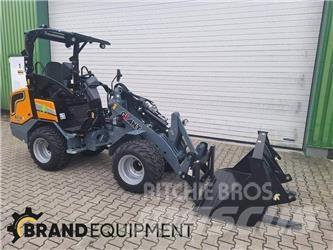GiANT G2700E X-TRA Kolesové nakladače