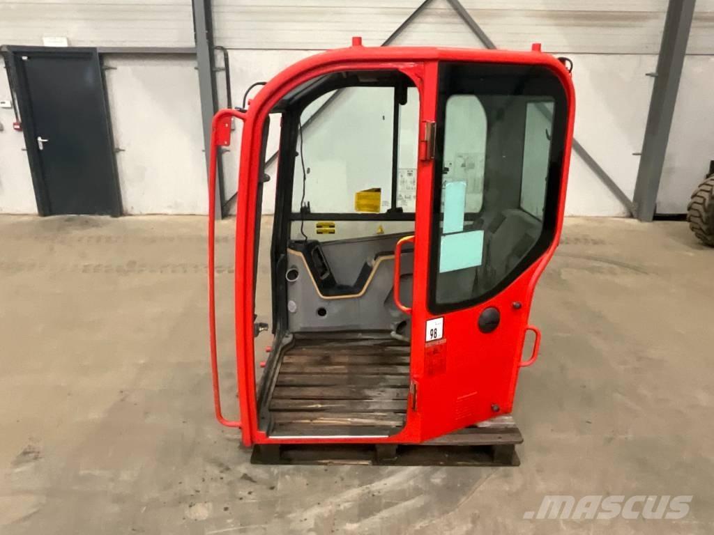 Volvo ECR 88 D Kabíny a interiér