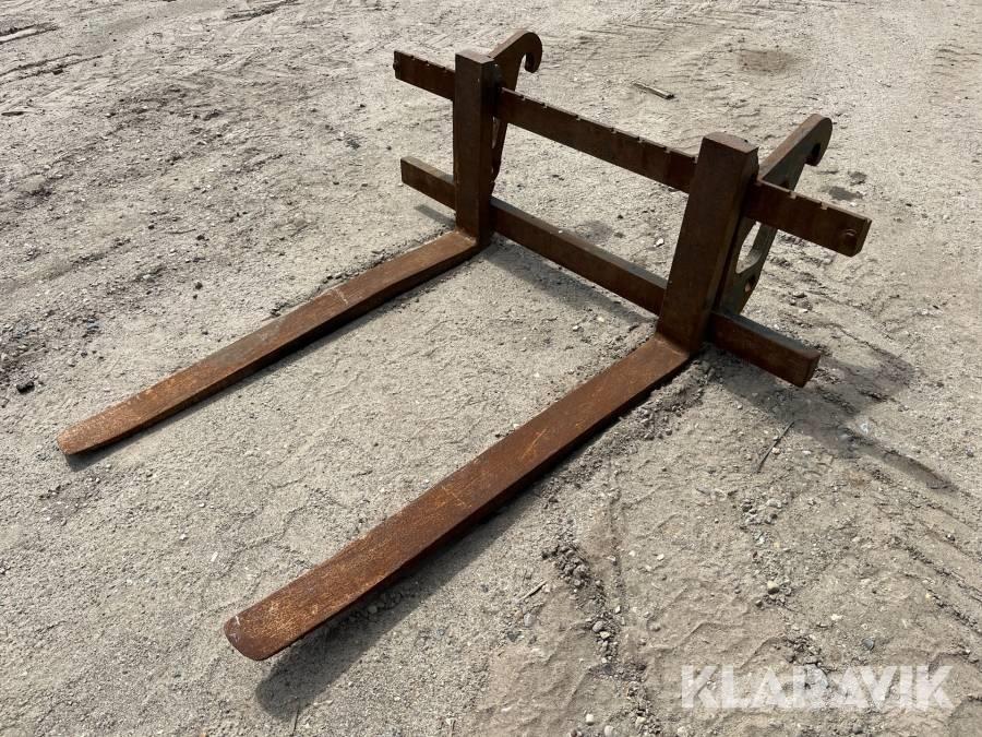 CAT 906 H 2 Kolesové nakladače