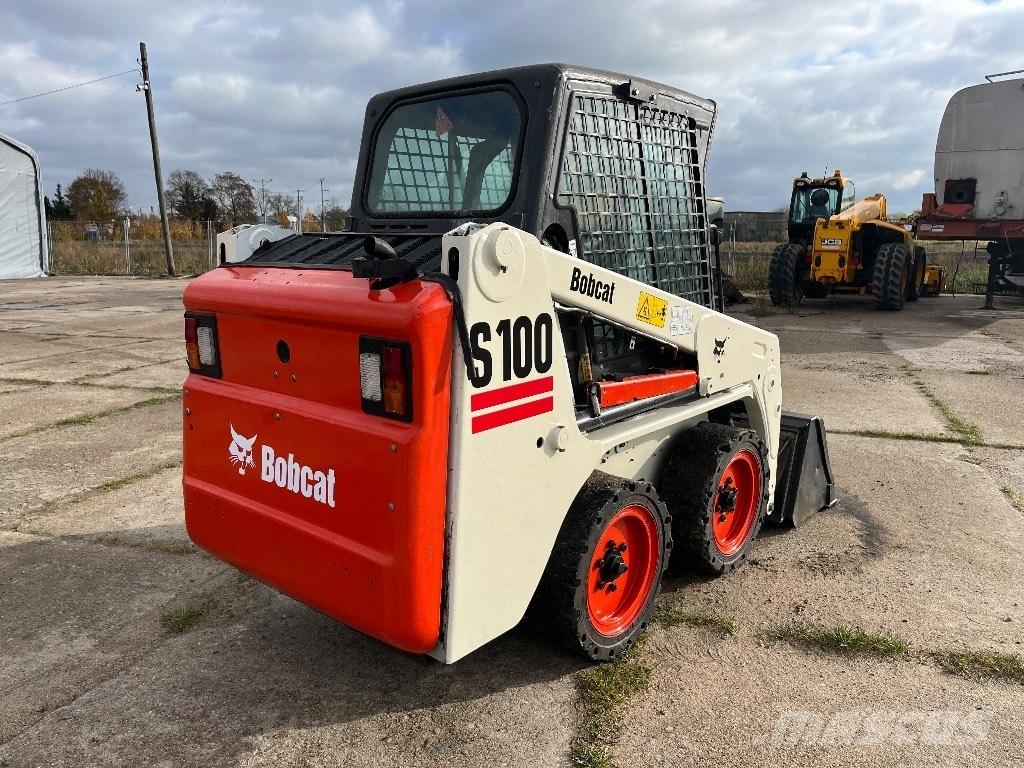 Bobcat S 100 Šmykom riadené nakladače