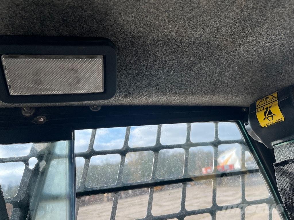 Bobcat S 100 Šmykom riadené nakladače