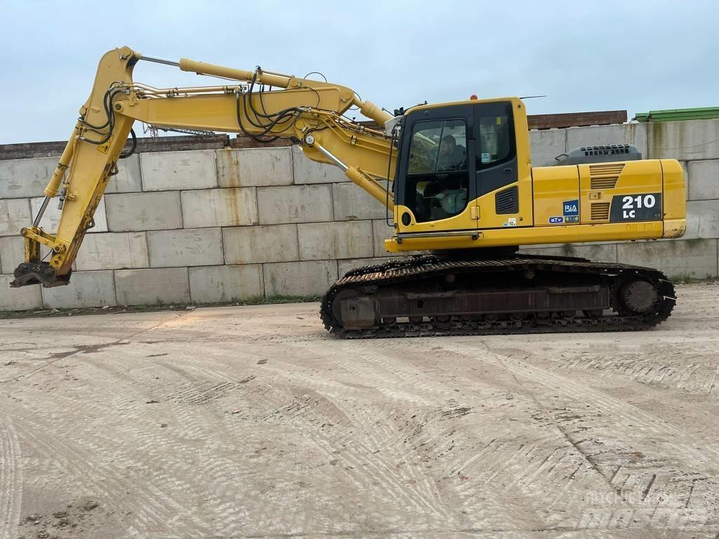 Komatsu PC 210 Pásové rýpadlá