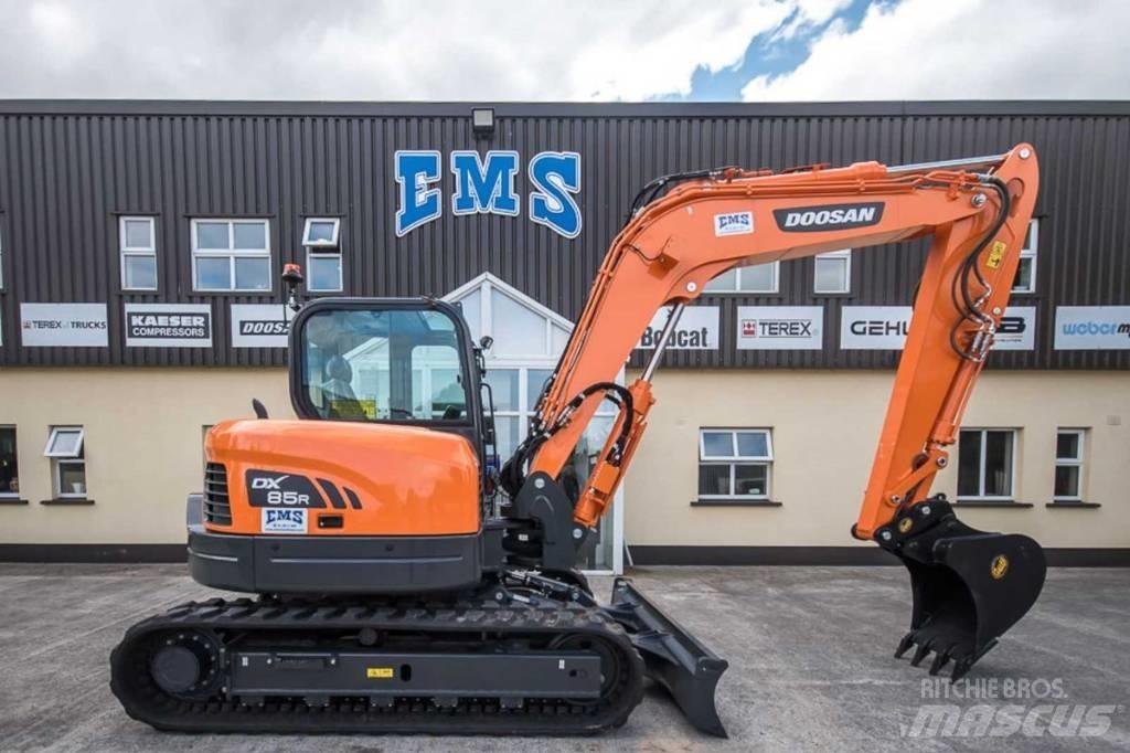Doosan DX 85 R Midi rýpadlá 7 t - 12 t