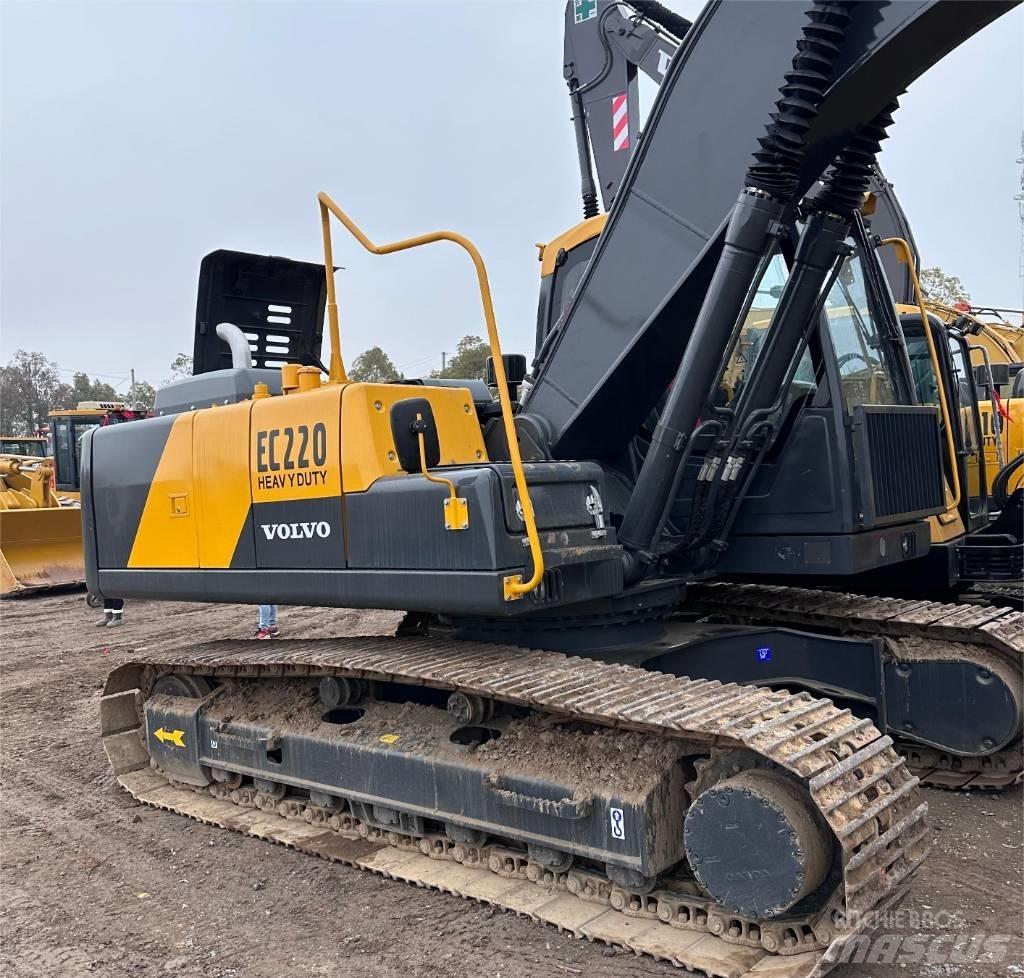 Volvo EC 220 DL Pásové rýpadlá