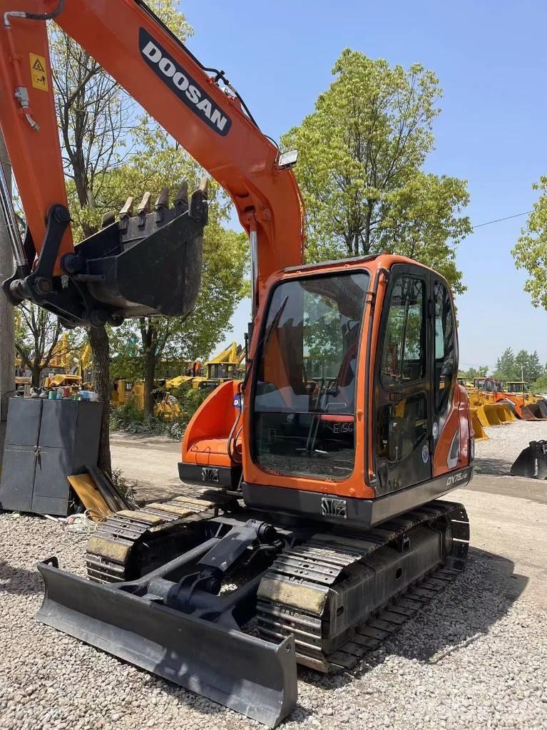 Doosan DX75 Mini rýpadlá < 7t