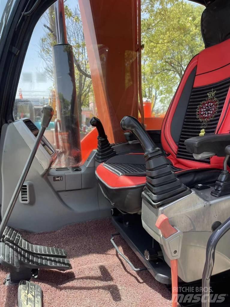 Doosan DX75 Mini rýpadlá < 7t