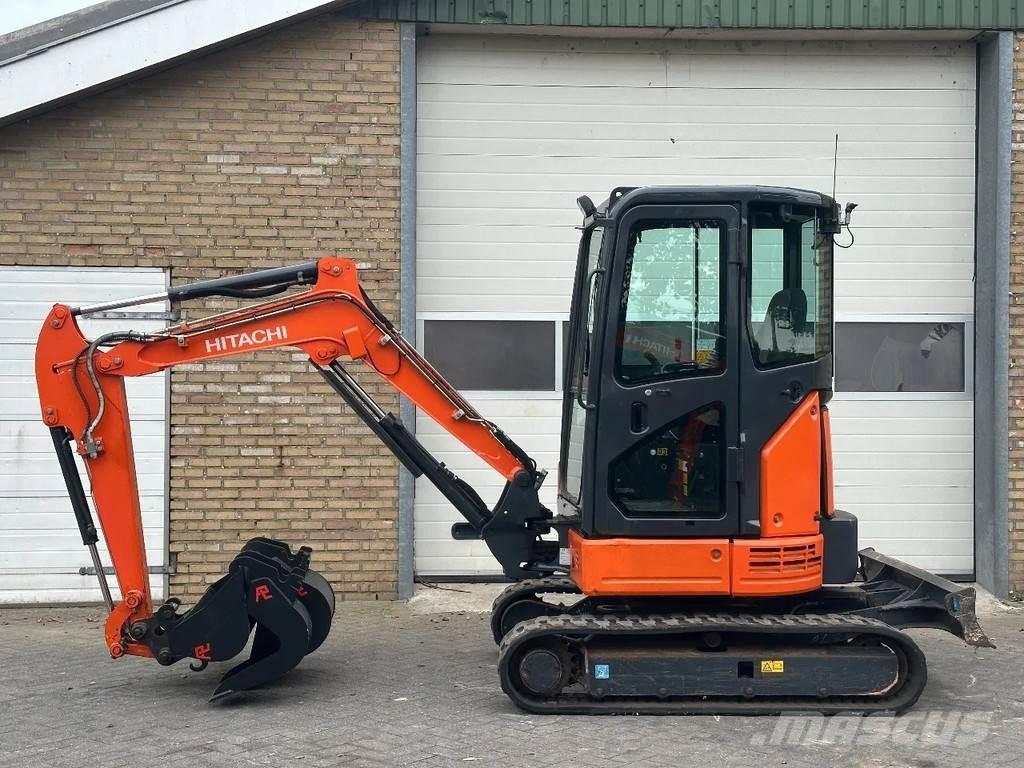 Hitachi ZX26U-6CR Mini rýpadlá < 7t