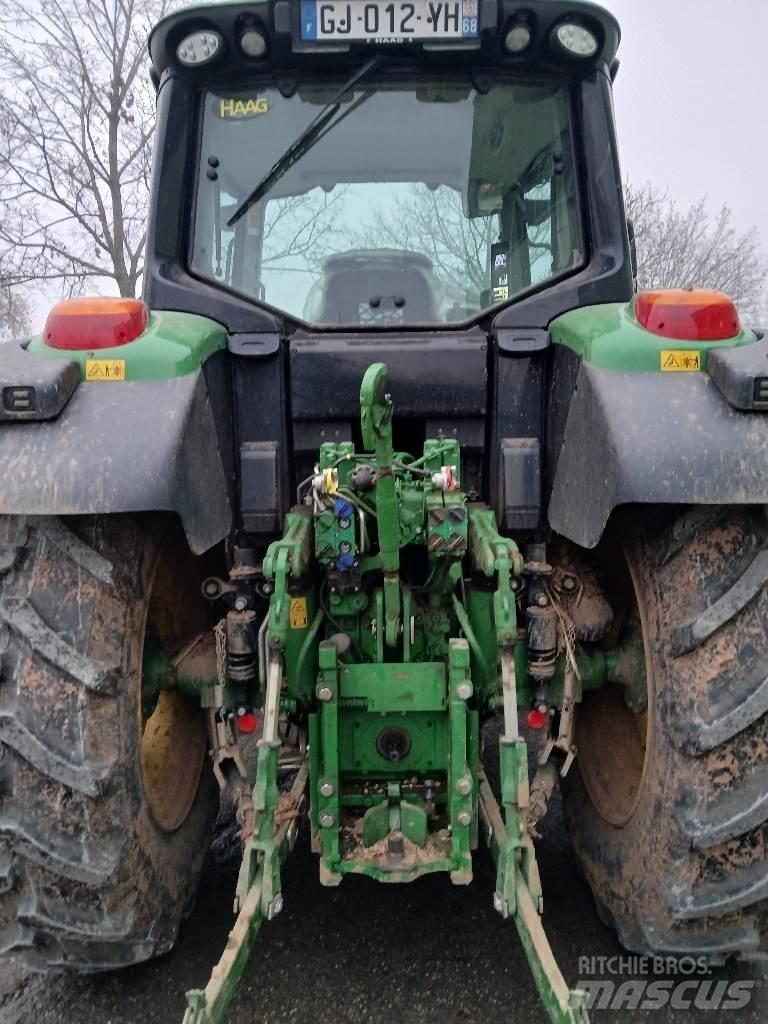John Deere 6130M Traktory