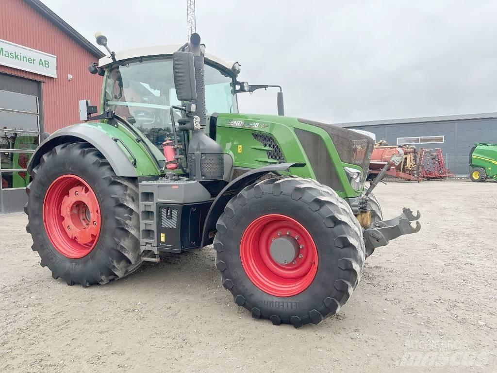 Fendt 828 Traktory