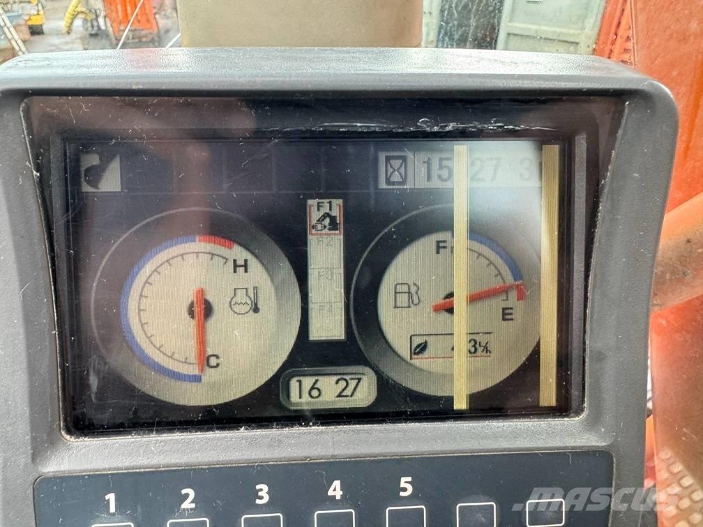 Hitachi ZX 280 LC-3 Pásové rýpadlá