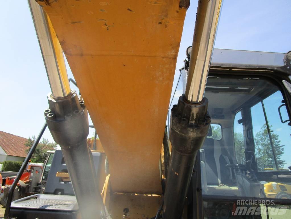 CAT 318 E L Pásové rýpadlá