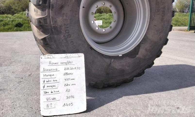 Alliance 800/60R32 Pneumatiky, kolesá a ráfiky