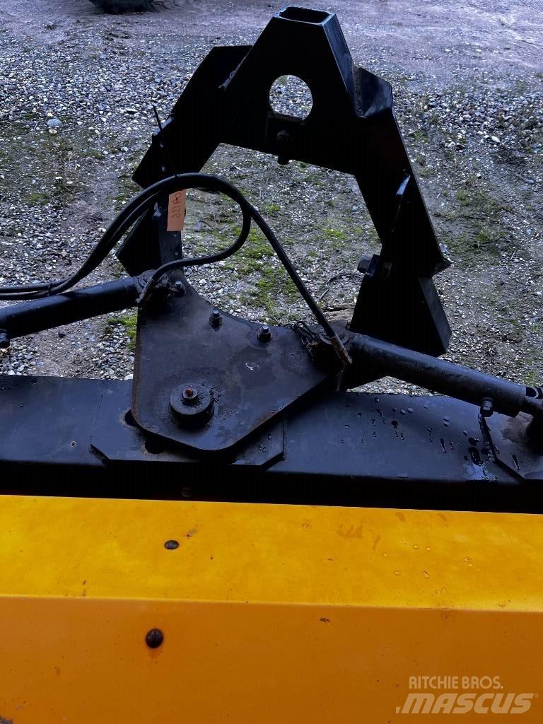  Stenballe FF2200 SP Ďalšie cestné a snežné stroje