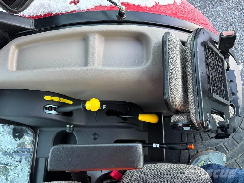 Case IH Farmall 75 A Traktory