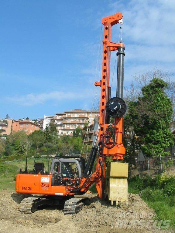 Tescar CF6 DW Pilierovej žeriav