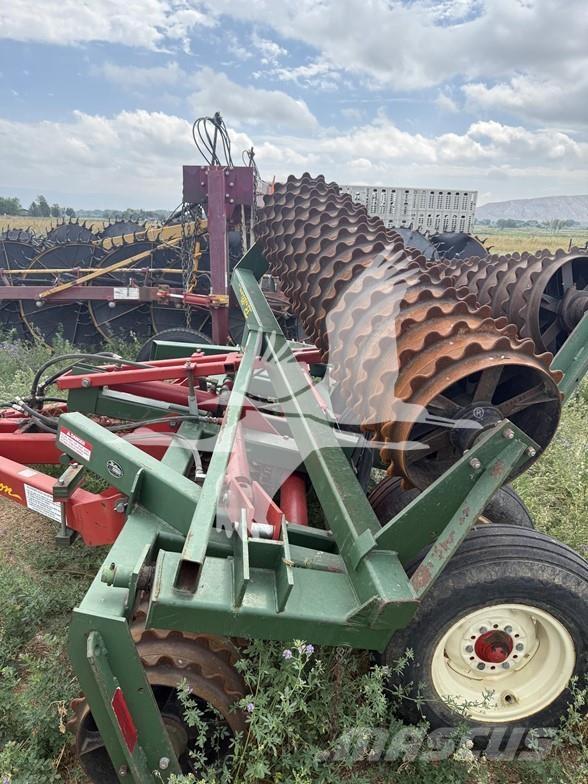 Brillion X108 Ďalšie stroje na spracovanie pôdy a príslušenstvo