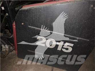 Case IH 2015 Kombajnove hlavice