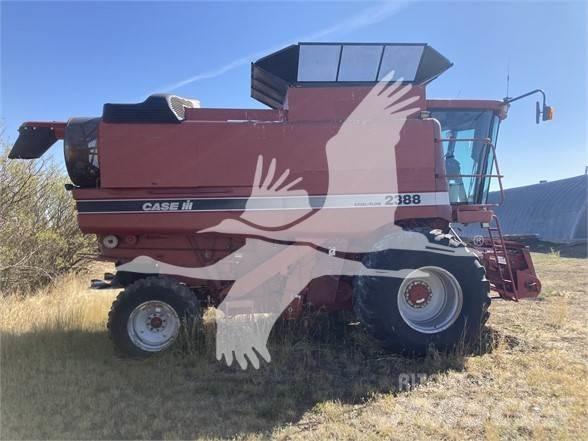 Case IH 2388 Kombinované zberacie stroje