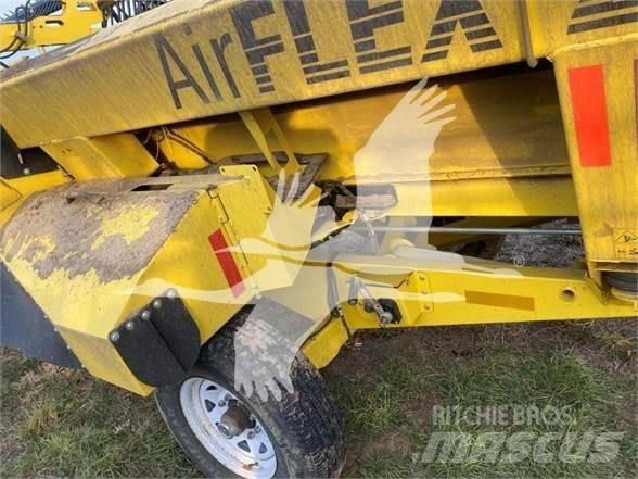 Case IH 8120 Kombinované zberacie stroje