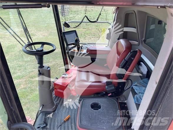 Case IH 8240 Kombinované zberacie stroje