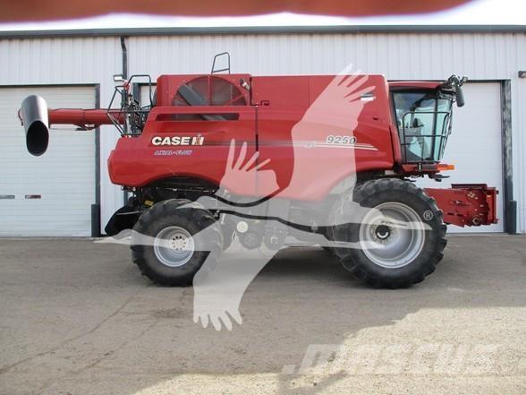 Case IH 9250 Kombinované zberacie stroje