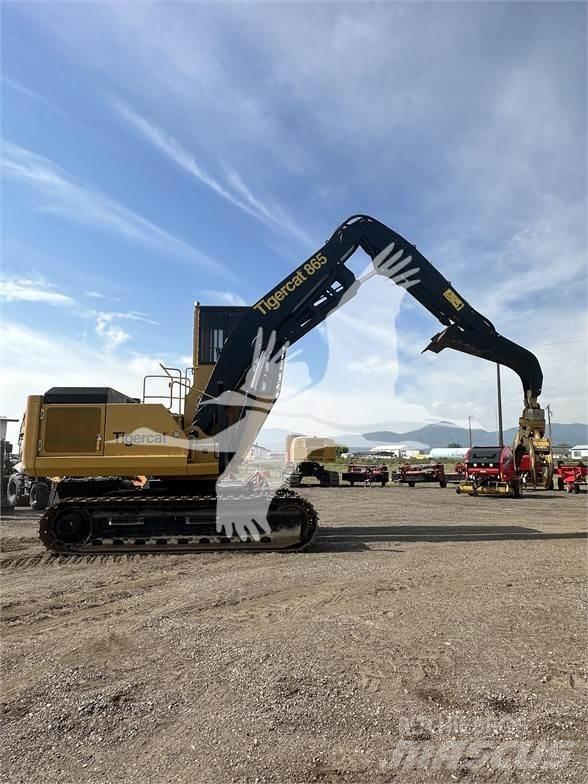 Tigercat 865 Lesné nakladače