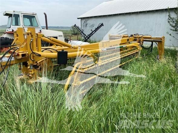 Vermeer R2800 Obracače a zhrabovače sena