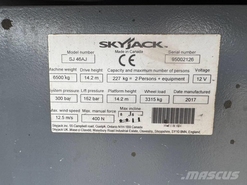 SkyJack SJ 46 AJ Kĺbové plošiny